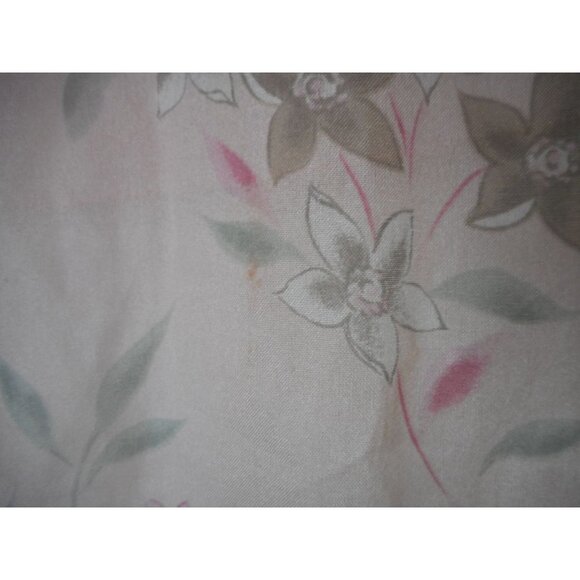 Vintage Sheer Pink Grey Green Floral rectangle scarf  Estate Find - Picture 5 of 5